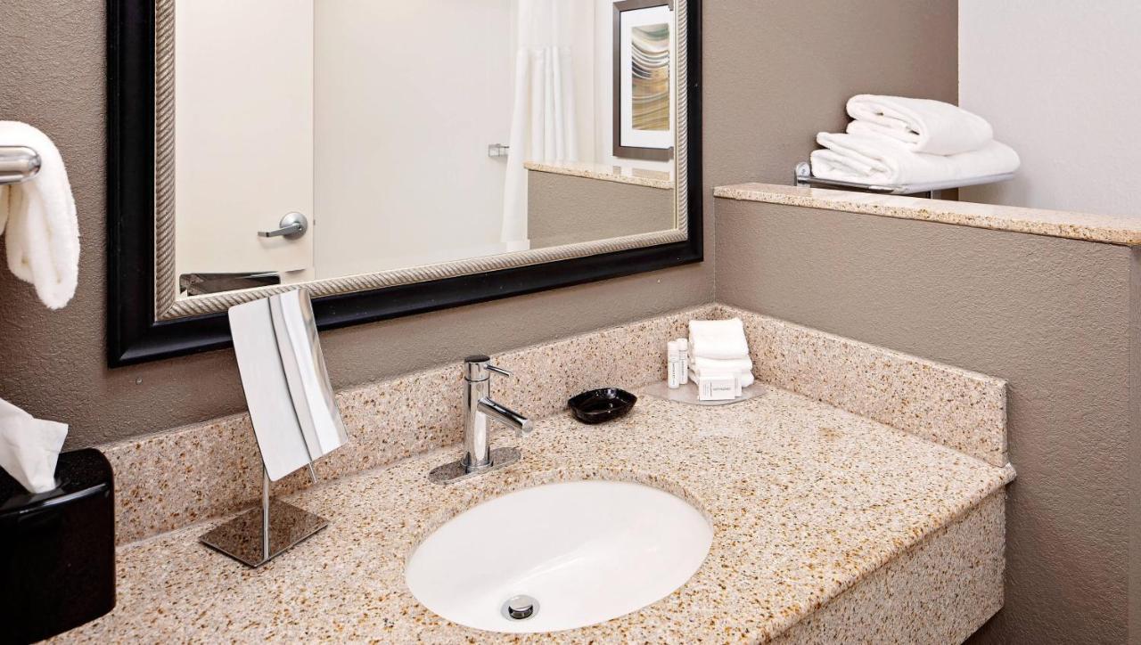 Courtyard By Marriott Pittsburgh West Homestead Waterfront Экстерьер фото