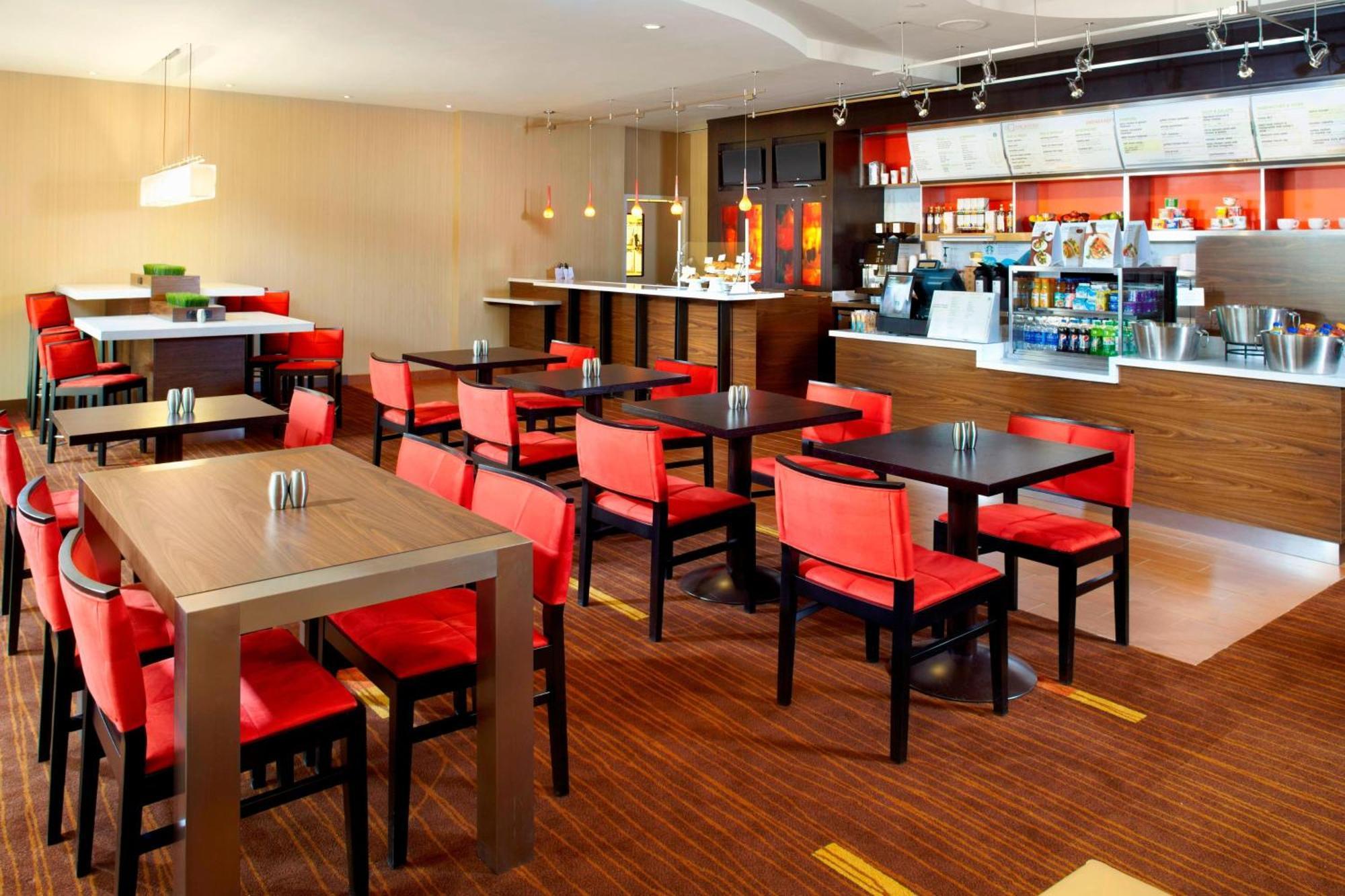Courtyard By Marriott Pittsburgh West Homestead Waterfront Экстерьер фото