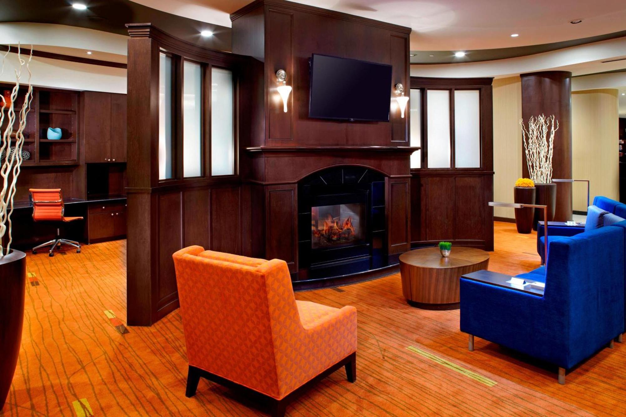Courtyard By Marriott Pittsburgh West Homestead Waterfront Экстерьер фото